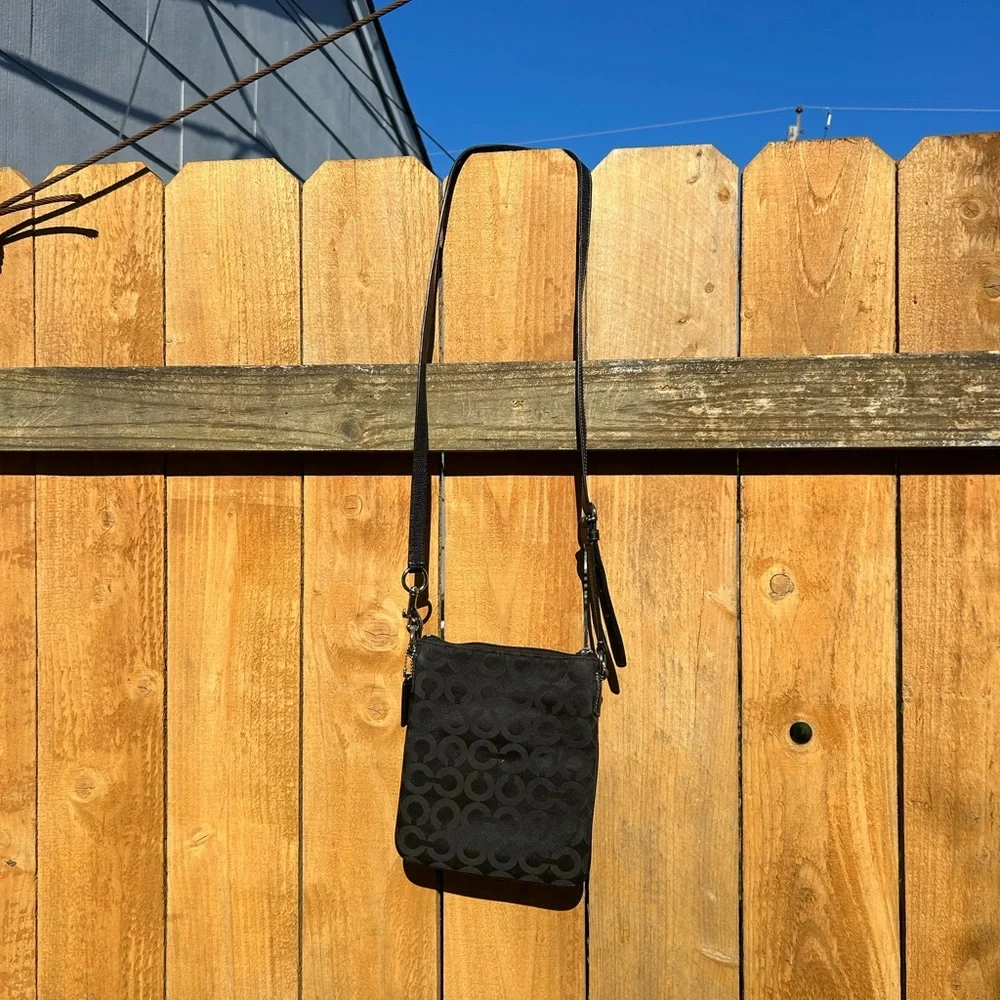 Coach shoulder crossbody y2k handbag in black‎